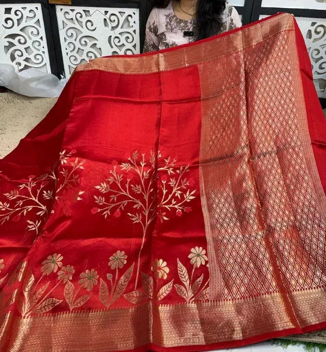 Banarasi Daybal Katan Soft Silk Saree with Zari Weaving - View 2