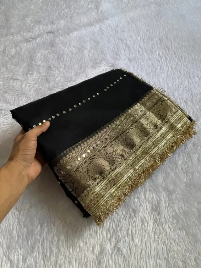 Banarasi Soft Glass Tissue Silk Mirror Work Saree - View 3