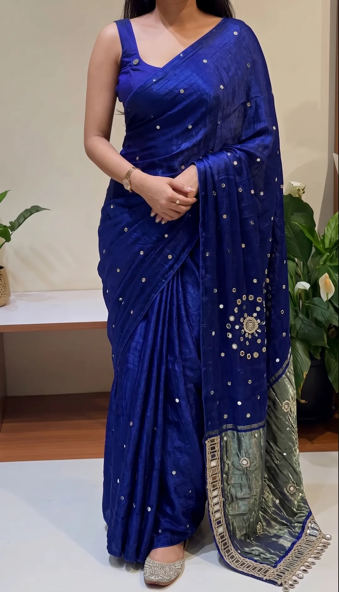 ORIGINAL GAJI SILK BANDHANI SAREE - View 2